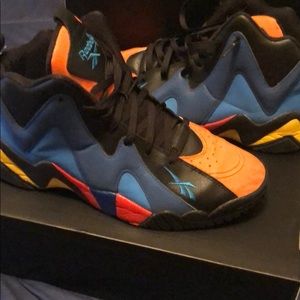 men sneakers